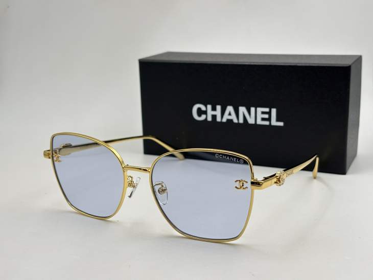 Picture of Chanel Sunglasses _SKUfw76988619fw